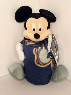NFL Denver Broncos Disney Mickey Mouse Hugger 40"x50" Throw Blanket Set